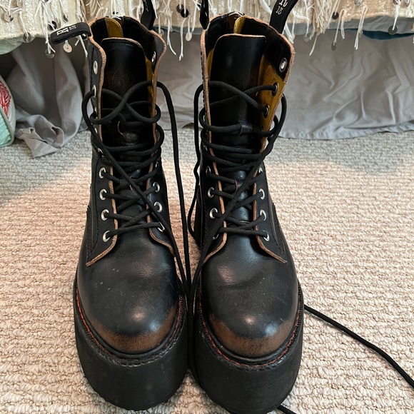 R13 Platform Boots - Picture 9 of 10